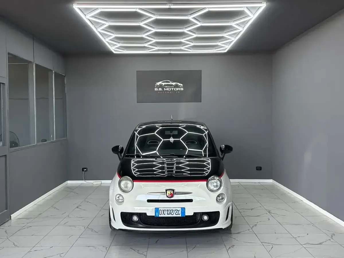 Usata Abarth 500 160 CV (117 kW) 2009 Nero Utilitaria