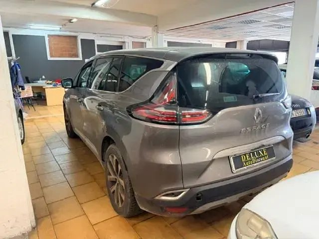 Usata Renault Espace Zen 131 CV (96 kW) 2017 Grigio Monovolume