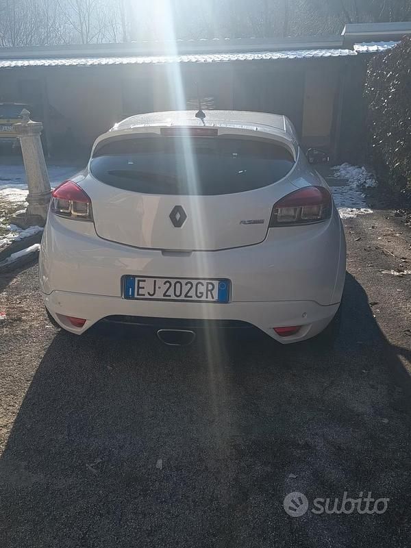 Usata Renault Mégane III R.S. 290 CV (213 kW) 2010 Bianco Coupé