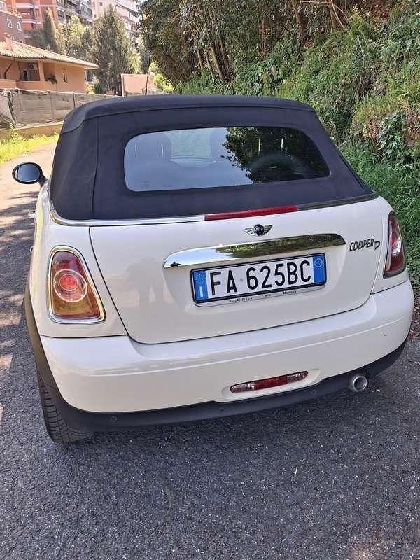 Usata Mini Cooper Cabriolet 116 CV (85 kW) 2015 Cabrio