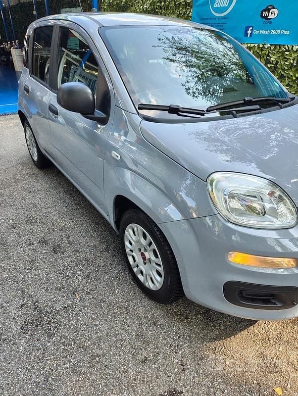 Usata Fiat Panda 60 CV (44 kW) 2021 Grigio Utilitaria