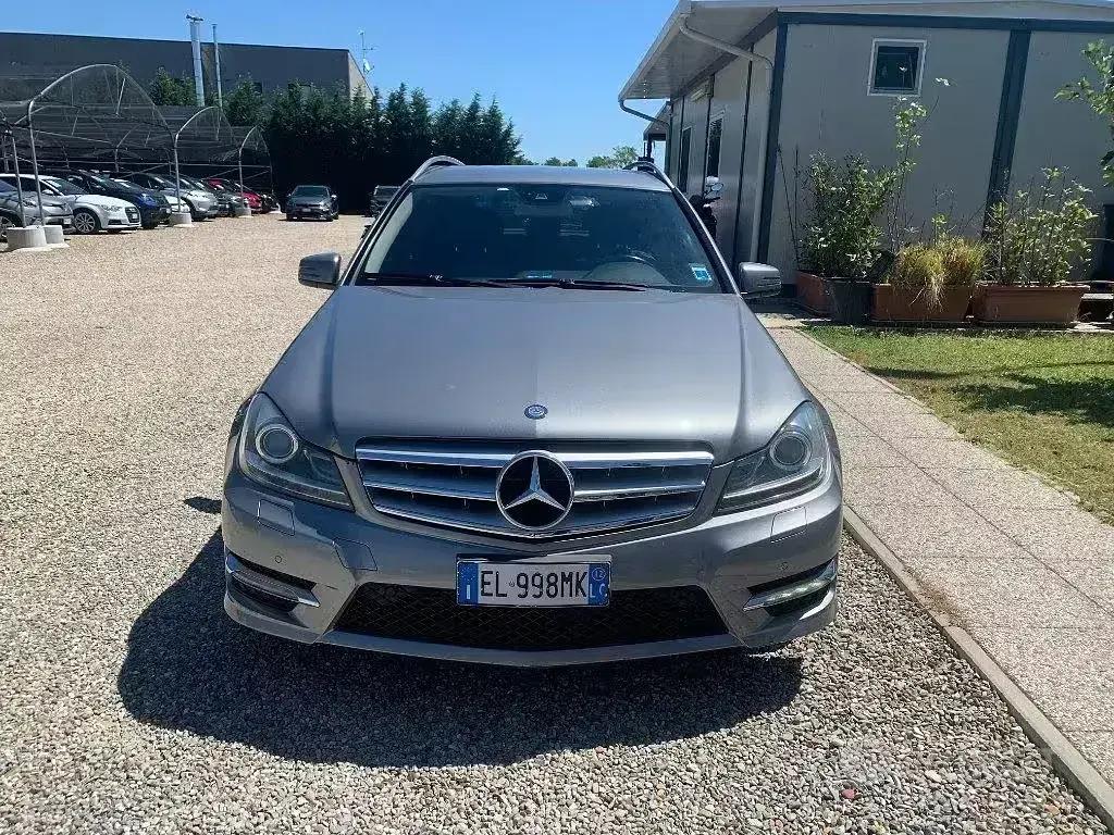 Usata Mercedes C250 Avantgarde 204 CV (150 kW) 2012 Grigio Station wagon