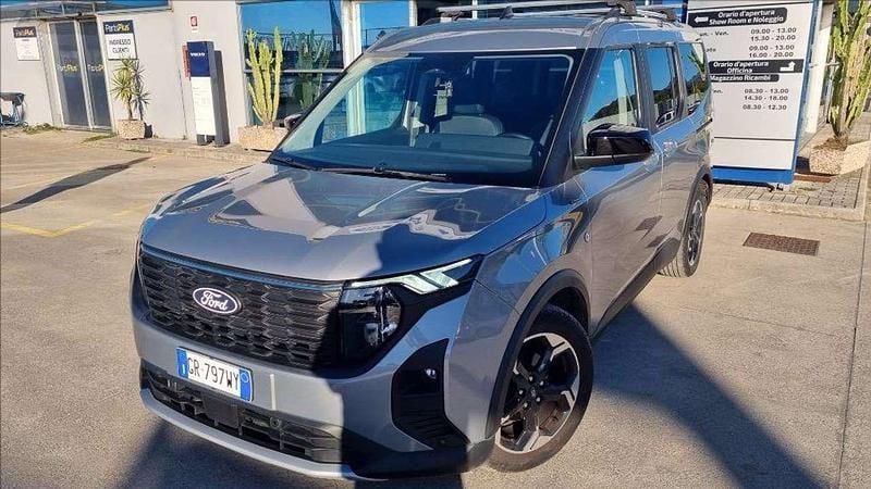 Solar silv Usata 2024 Ford Tourneo Courier Active Monovolume | 18.500 € (Super prezzo) - Immagine 1/4