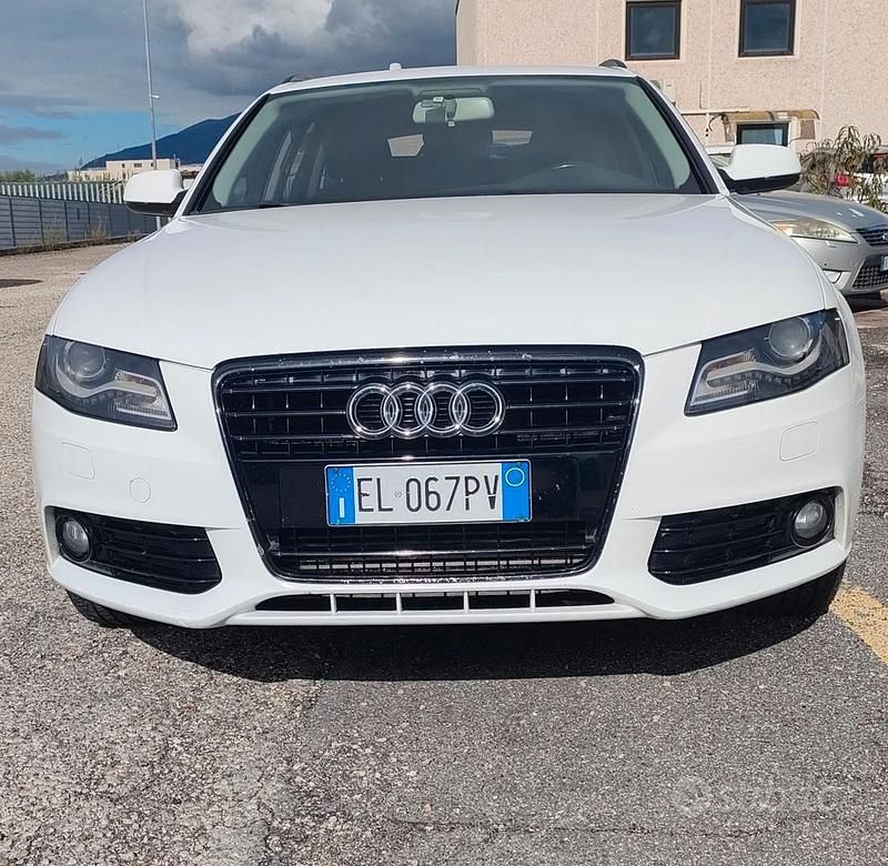Bianco Usata 2012 Audi A4 Advanced Station wagon | 6900 € (Ottimo prezzo) - Immagine 1/4