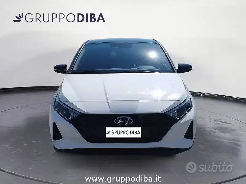 Usata Hyundai i20 101 CV (74 kW) 2021 Bianco Utilitaria
