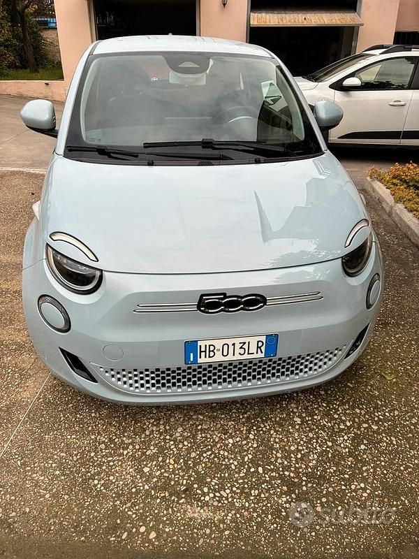 Usata Fiat 500e 86 kW (118 CV) 2021 Utilitaria