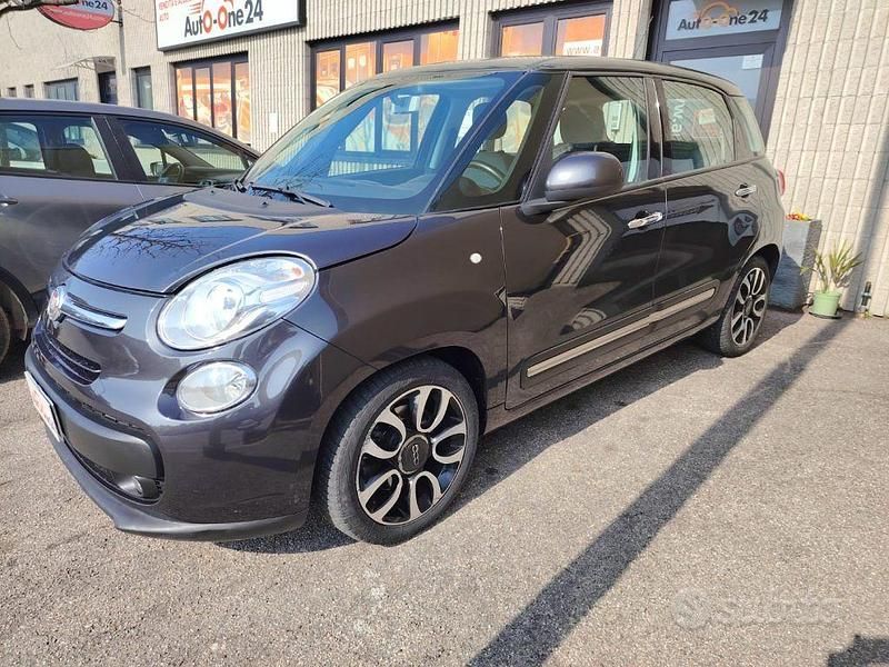 Usata Fiat 500L Business 120 CV (88 kW) 2017 Grigio selenite metallizzato Monovolume