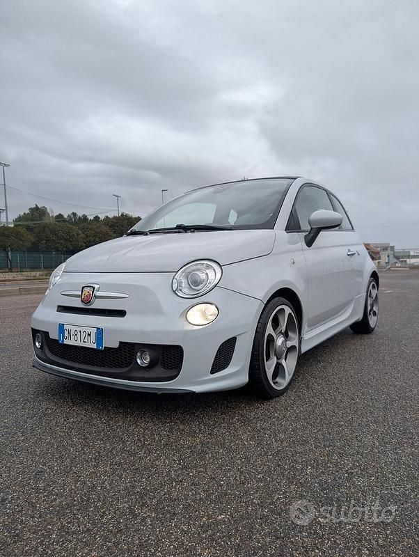 Usata Abarth 500C 140 CV (102 kW) 2011 Grigio Cabrio