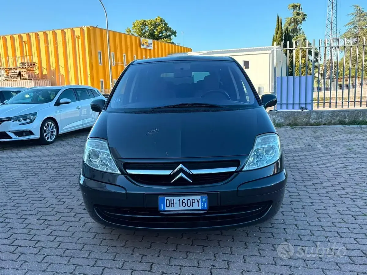 Usata Citroën C8 Elegance 120 CV (88 kW) 2007 Grigio Monovolume