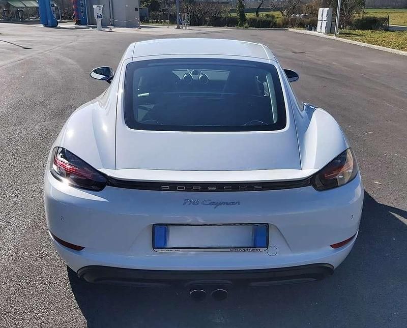 Usata Porsche 718 Cayman Chrono 299 CV (219 kW) 2018 Coupé