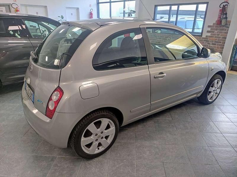 Occasion Nissan Micra N-TEC 79 PK (58 kW) 2010 Zilver Hatchback