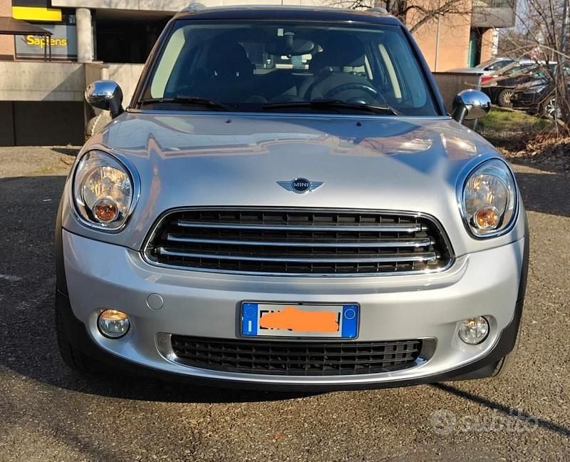 Usata Mini Countryman 112 CV (82 kW) 2012 Grigio SUV