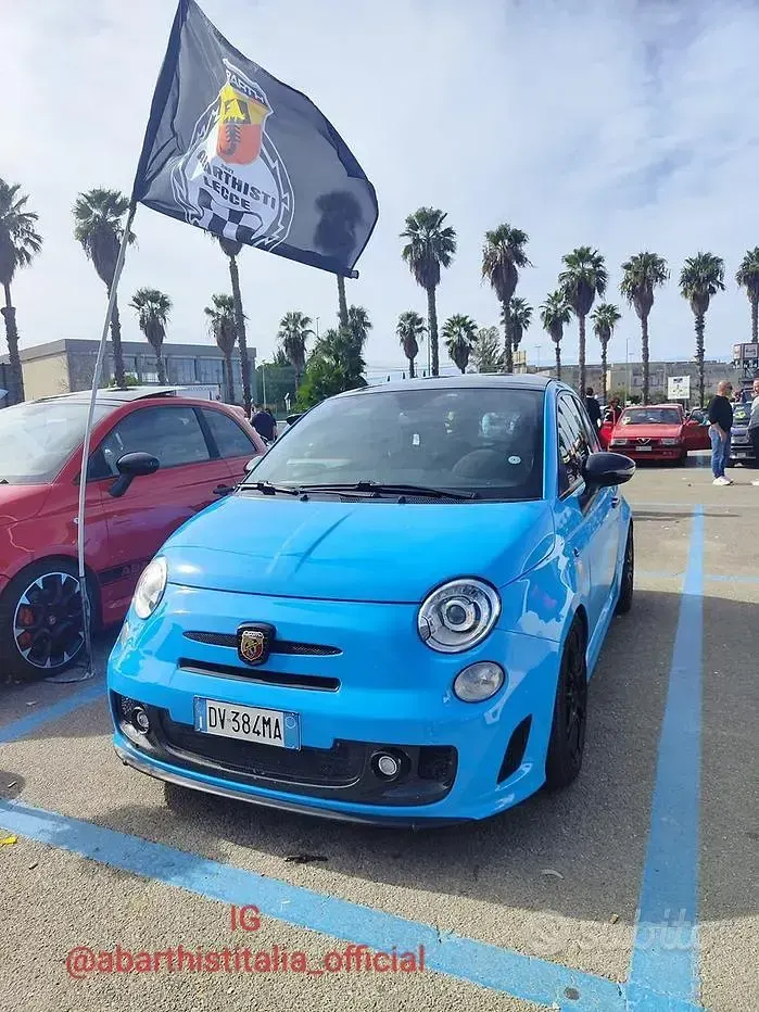 Usata Abarth 500 135 CV (99 kW) 2009 Blu Utilitaria