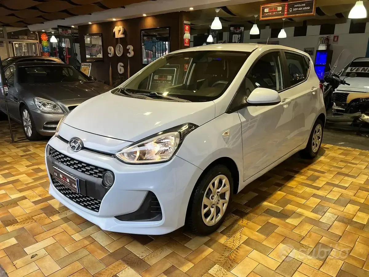 Usata Hyundai i10 67 CV (49 kW) 2019 Grigio Utilitaria