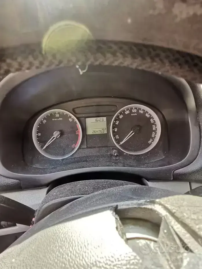 Begagnad Skoda Fabia 80 HK (58 kW) 2008 Svart Halvkombi