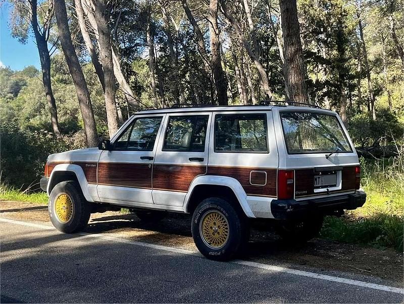 Usata Jeep Cherokee Limited 80 CV (58 kW) 1990 SUV
