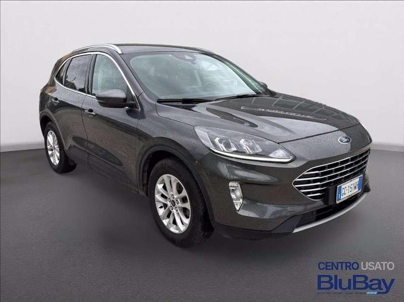 Usata Ford Kuga Titanium 120 CV (88 kW) 2021 Grigio SUV