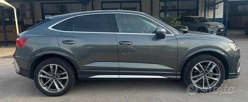 Usata Audi Q3 S-Line 2025 Grigio SUV