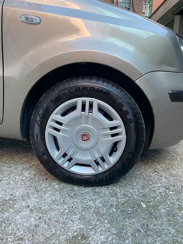 Begagnad Fiat Panda 60 HK (44 kW) 2007 Brun Sedan