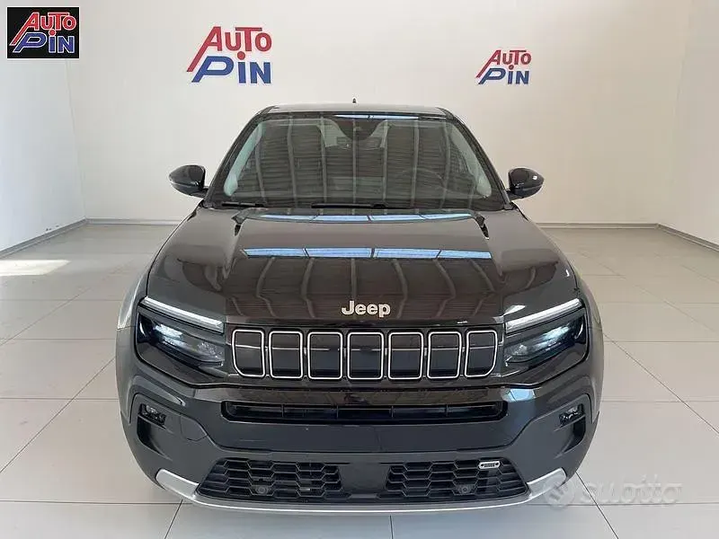 Nuova Jeep Avenger Summit 100 CV (73 kW) 2026 Nero SUV