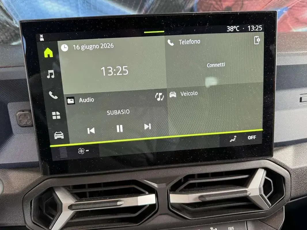 Usata Dacia Duster Expression 101 CV (74 kW) 2025 Beige SUV