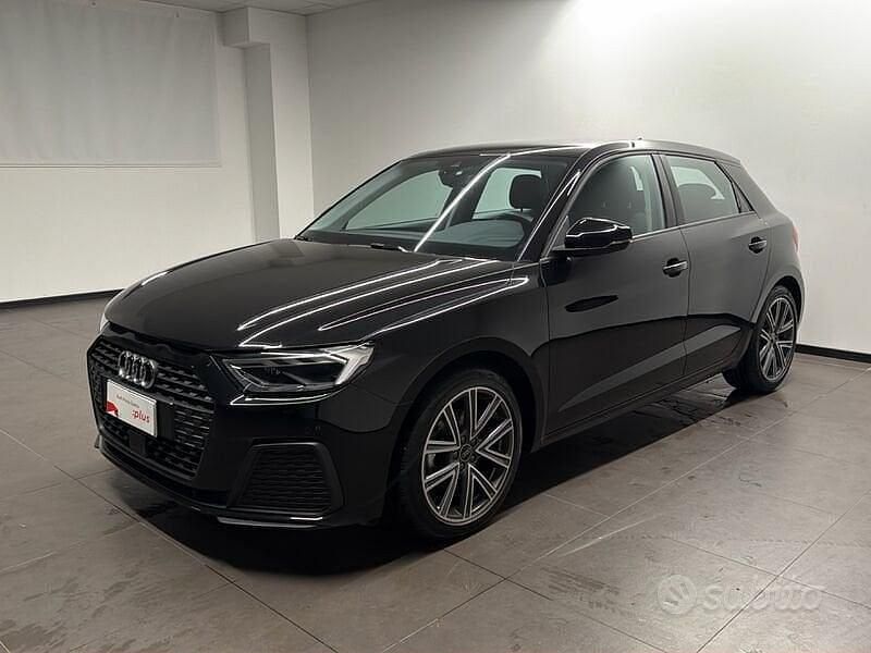 Begagnad Audi A1 Sportback Business 116 HK (85 kW) 2025 Halvkombi