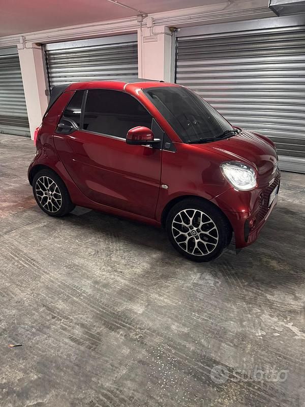 Usata Smart ForTwo Electric Drive Prime 60 kW (82 CV) 2020 Cabrio