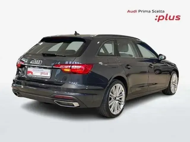 Usata Audi A4 Business 163 CV (119 kW) 2022 Grigio Station wagon