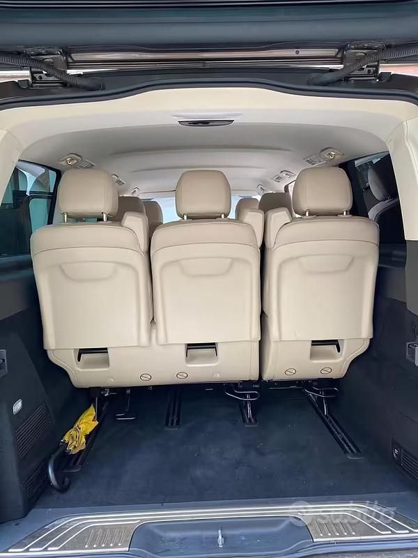 Usata Mercedes V250 2015 Marrone Monovolume