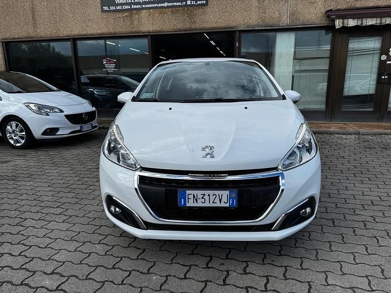 Usata Peugeot 208 Allure 75 CV (55 kW) 2018 Bianco Utilitaria