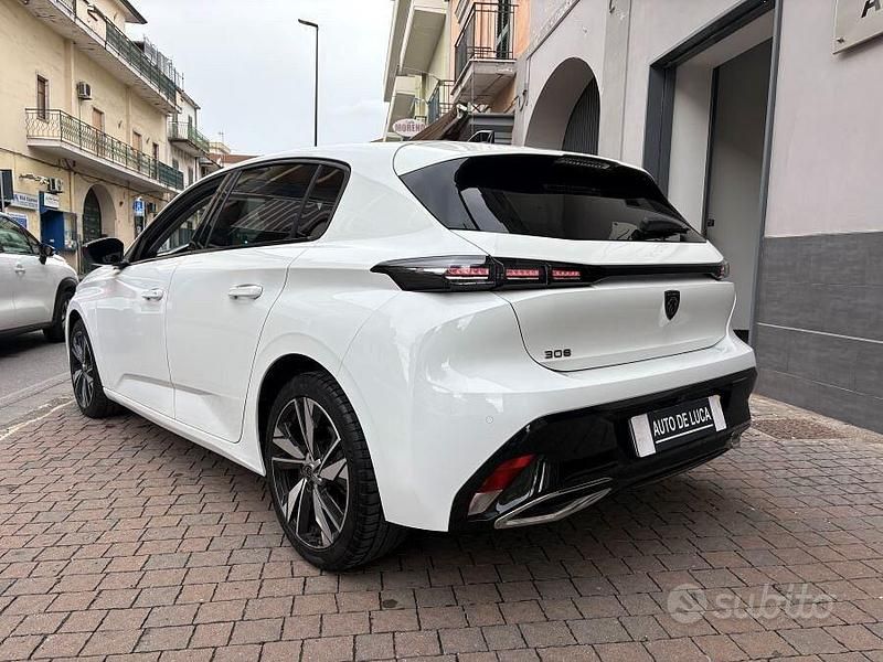 Usata Peugeot 308 Allure 131 CV (96 kW) 2024 Bianco Berlina
