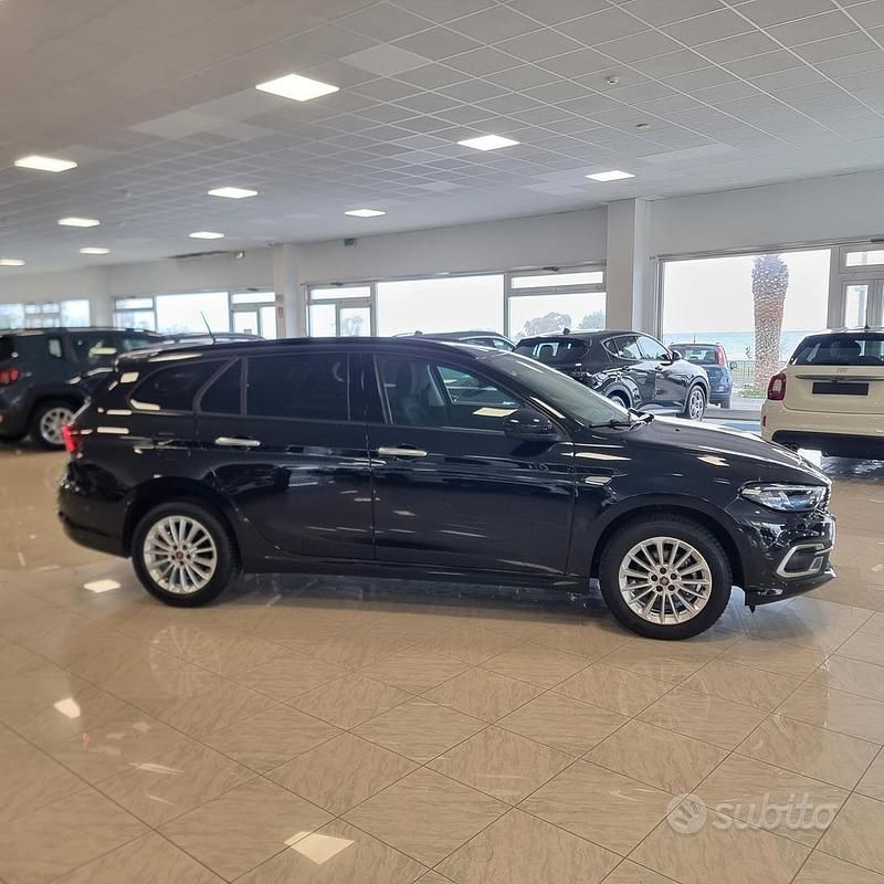 Usata Fiat Tipo Life 131 CV (96 kW) 2022 Nero Station wagon
