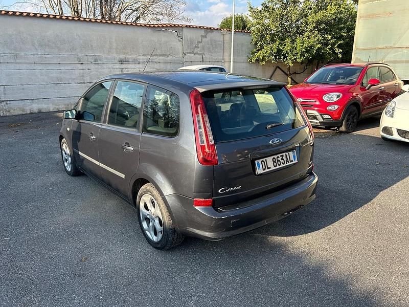 Usata Ford C-MAX Titanium 108 CV (79 kW) 2007 Grigio Monovolume