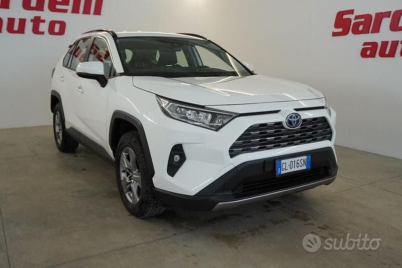 Usata Toyota RAV4 Hybrid Business Edition 222 CV (163 kW) 2022 Bianco SUV