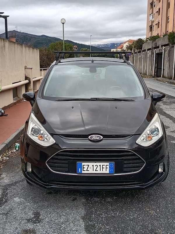 Usata Ford B-MAX Titanium 95 CV (69 kW) 2015 Monovolume