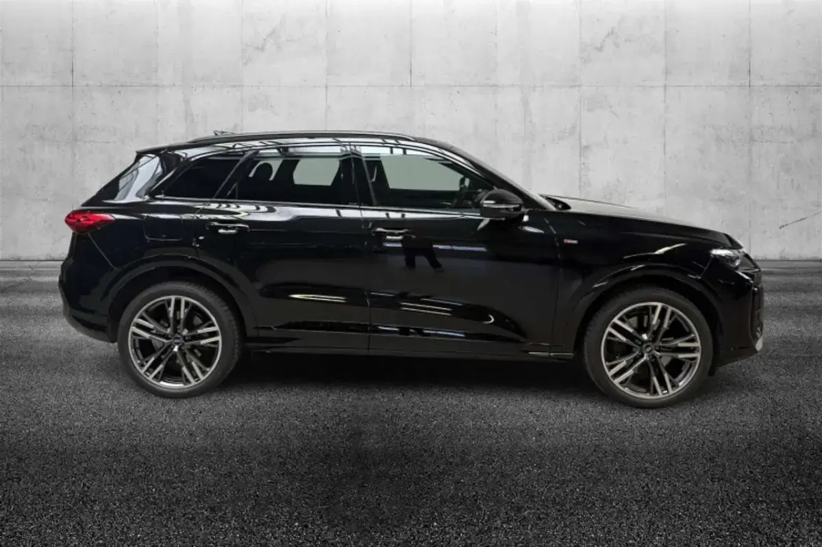 Usata Audi Q5 S-Line 204 CV (150 kW) 2025 Nero SUV