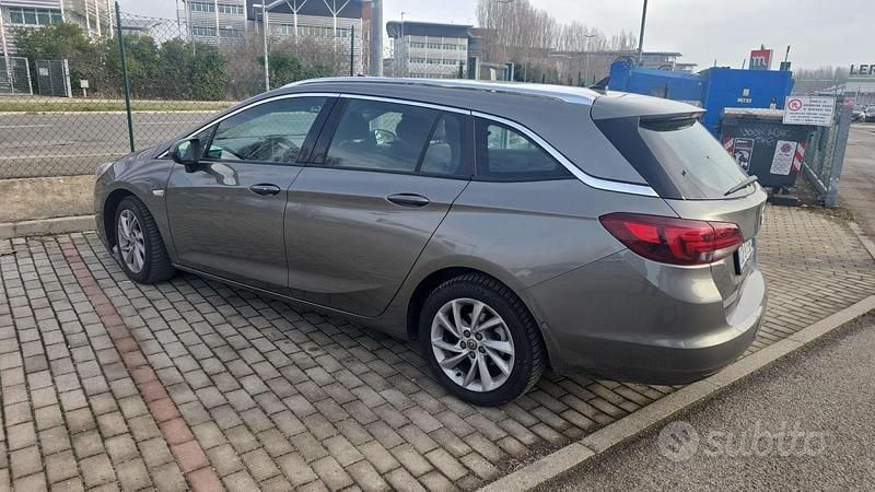 Usata Opel Astra 122 CV (89 kW) 2020 Grigio Station wagon
