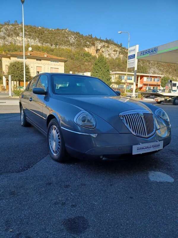 Usata Lancia Thesis 176 CV (129 kW) 2005 Grigio Berlina