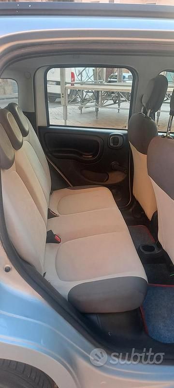 Usata Fiat Panda 69 CV (50 kW) 2012 Grigio Utilitaria