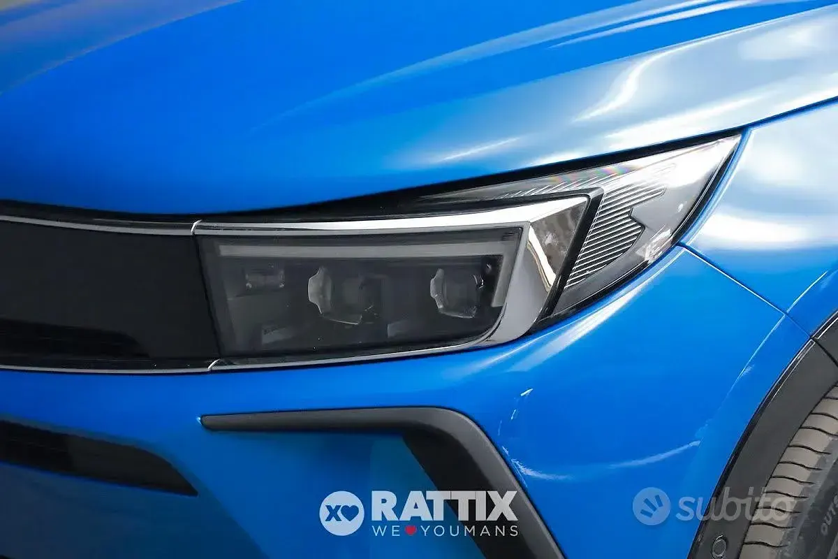 Usata Opel Grandland X GS Line 181 CV (133 kW) 2022 Bluazzurro SUV