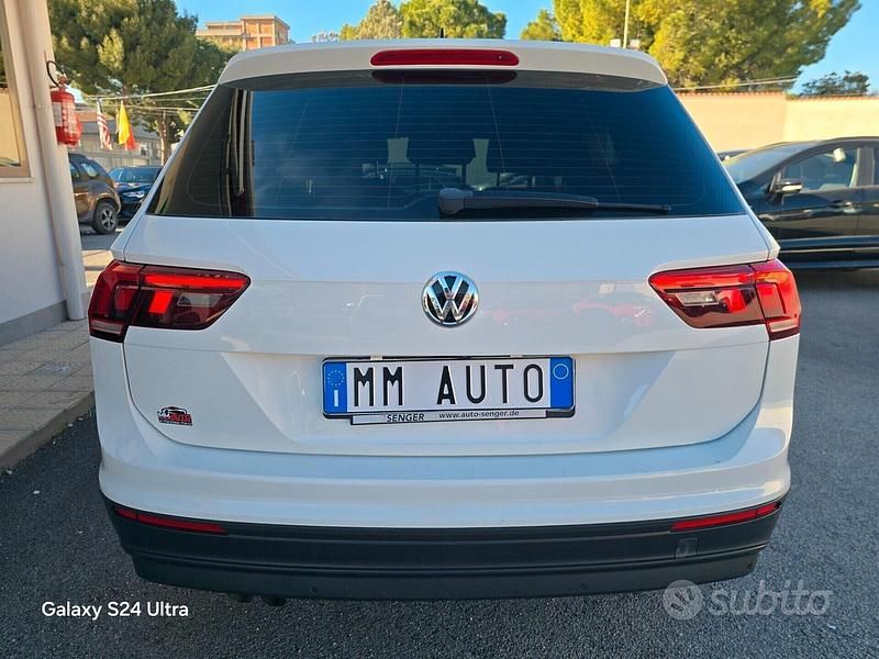 Usata VW Tiguan Style 149 CV (109 kW) 2018 Bianco SUV