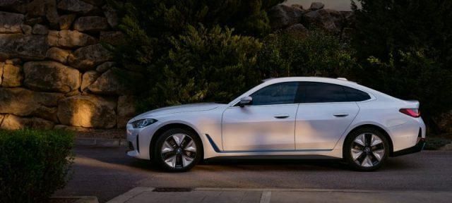 Nuova BMW i4 Sport Line 124 kW (169 CV) 2025 Argento Berlina