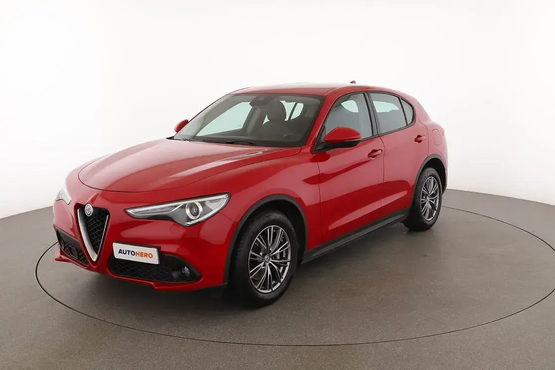 Usata Alfa Romeo Stelvio Super 180 CV (132 kW) 2017 SUV