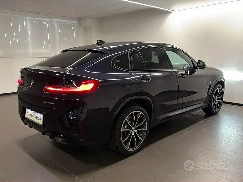 Usata BMW X4 Comfort Edition 184 CV (135 kW) 2023 SUV