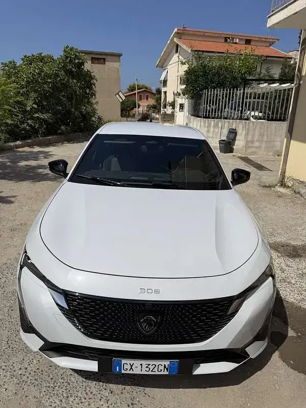 Usata Peugeot 308 GT 131 CV (96 kW) 2025 Bianco Berlina