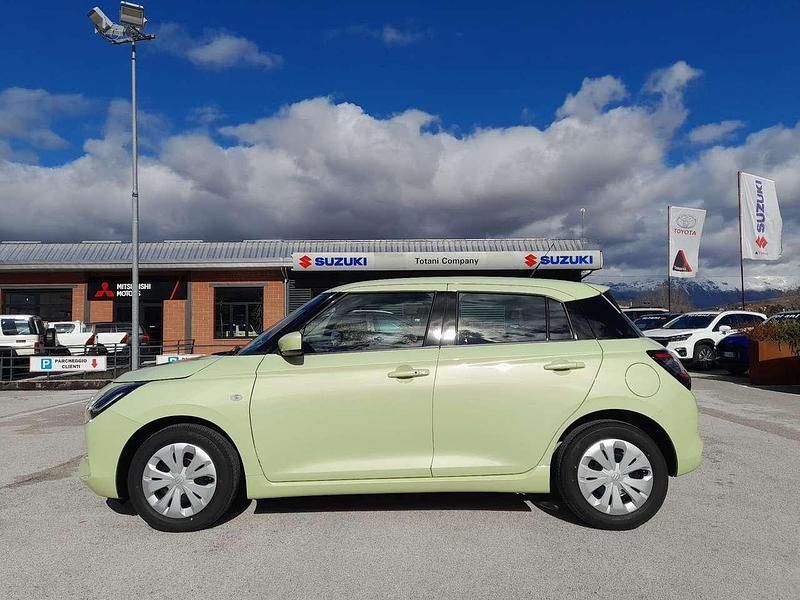 Nuova Suzuki Swift 82 CV (60 kW) 2026 Verde Utilitaria
