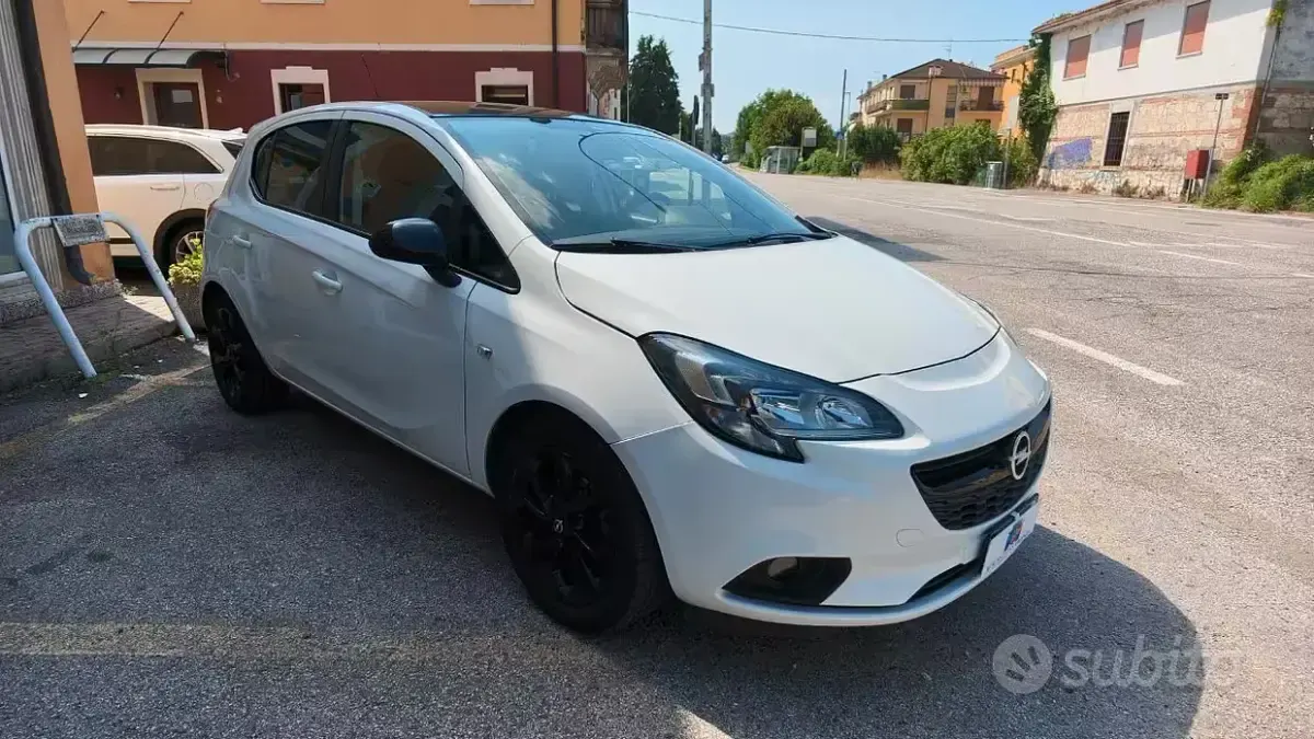 Usata Opel Corsa 70 CV (51 kW) 2019 Bianco Utilitaria