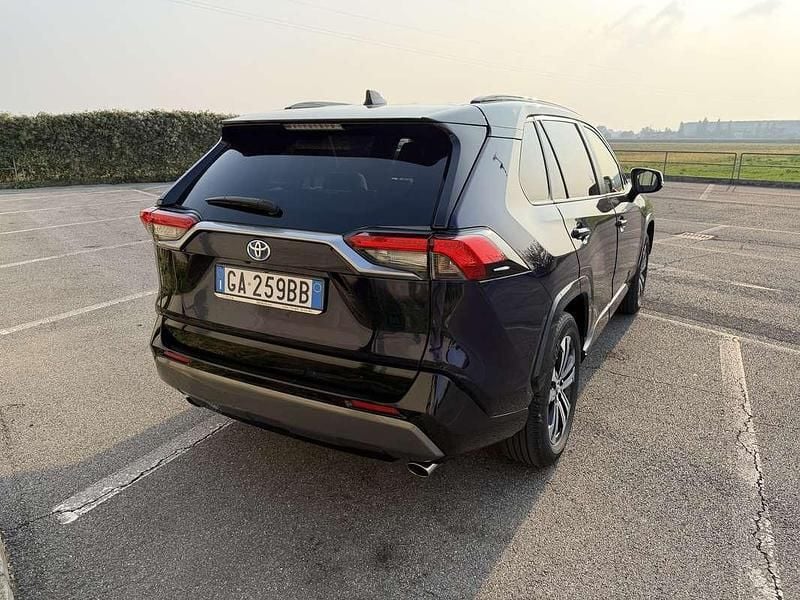 Usata Toyota RAV4 Hybrid Style 178 CV (130 kW) 2020 SUV