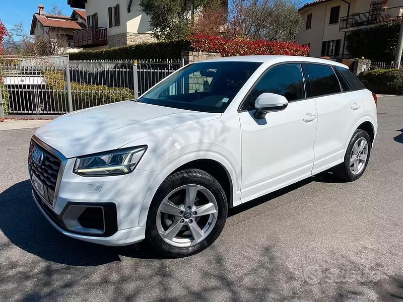 Usata Audi Q2 Admired 116 CV (85 kW) 2019 Bianco SUV