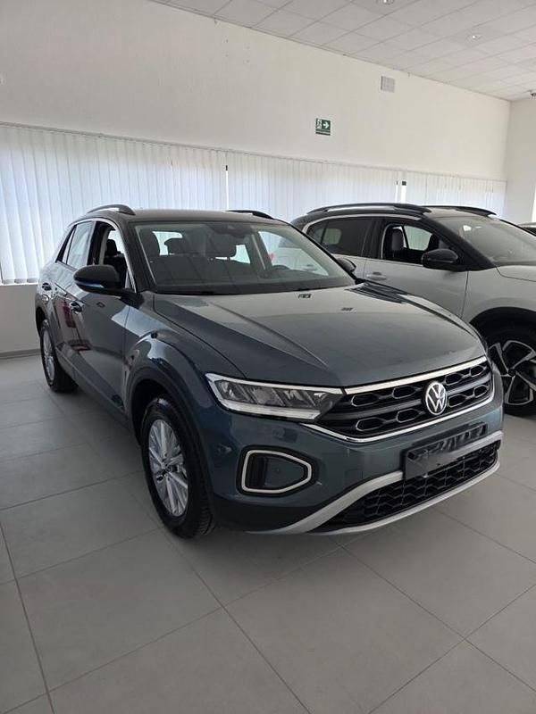 Usata VW T-Roc Life 2024 Verde SUV